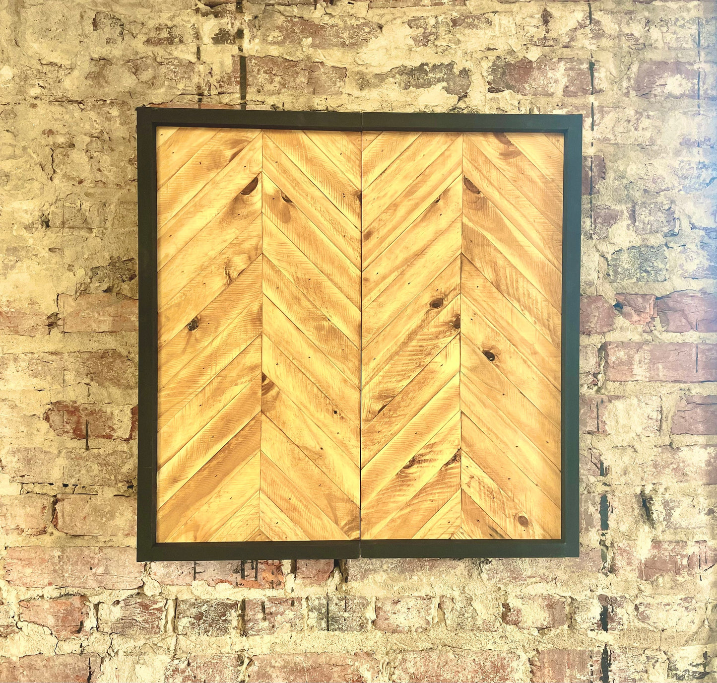 Rustic Dartboard Cabinet 24”x24” - Rustic Oak Chevron Design Rustic Cabinet - Wall Decor - Modern art - Modern dartboard cabinet